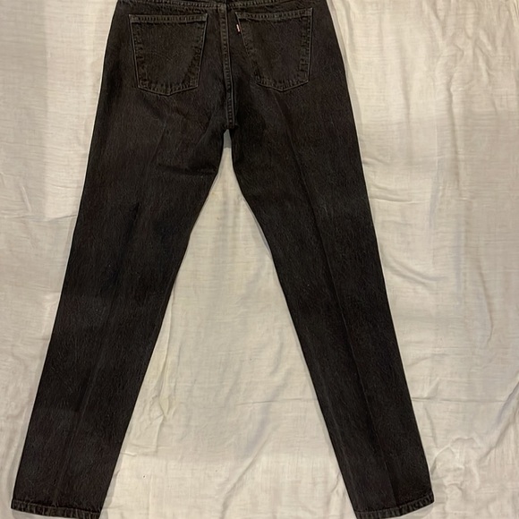 Levi’s Black 505 jeans-zipper fly. - Picture 7 of 9
